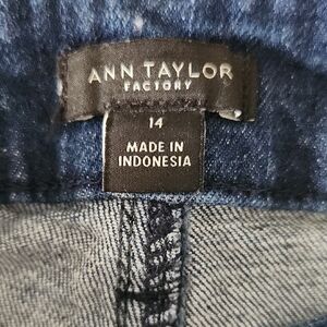 Ann Taylor Dark Blue Denim Jeans Sz 14
